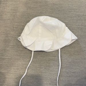 Jacadi white summer hat